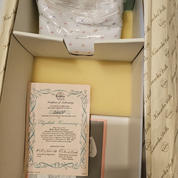 Baby Book Treasures by Edwin M. Knowles Porcelain Baby Doll named Elizabeth's Ho - Picture 5 of 7